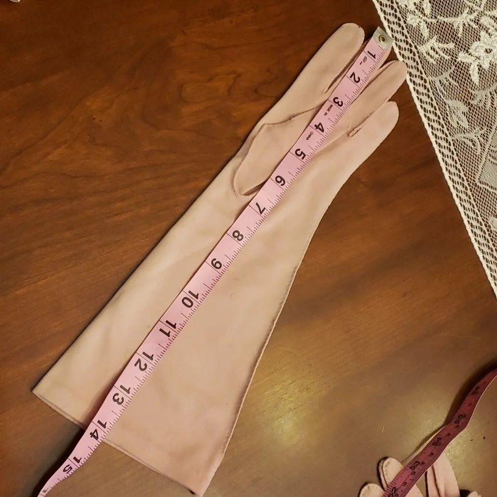 Vintage Stretch Nylon Pink Gloves 7